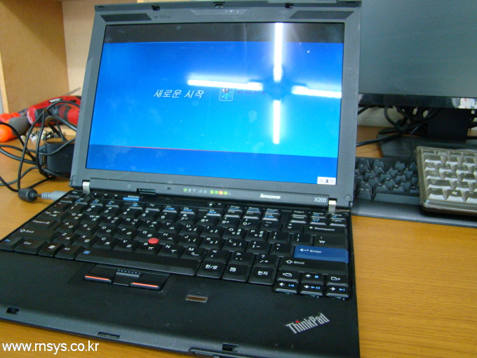 노트북수리 - 울산에서 입고된 레노버 X200 바이오스 업데이트중 전원차단 부팅안됨 노트북수리